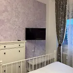 Lilla Apartment Milan
